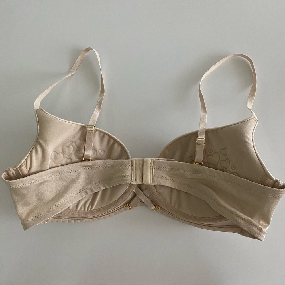COPY - Upbra Cleavage Control bra size 36C - Picture 6 of 10